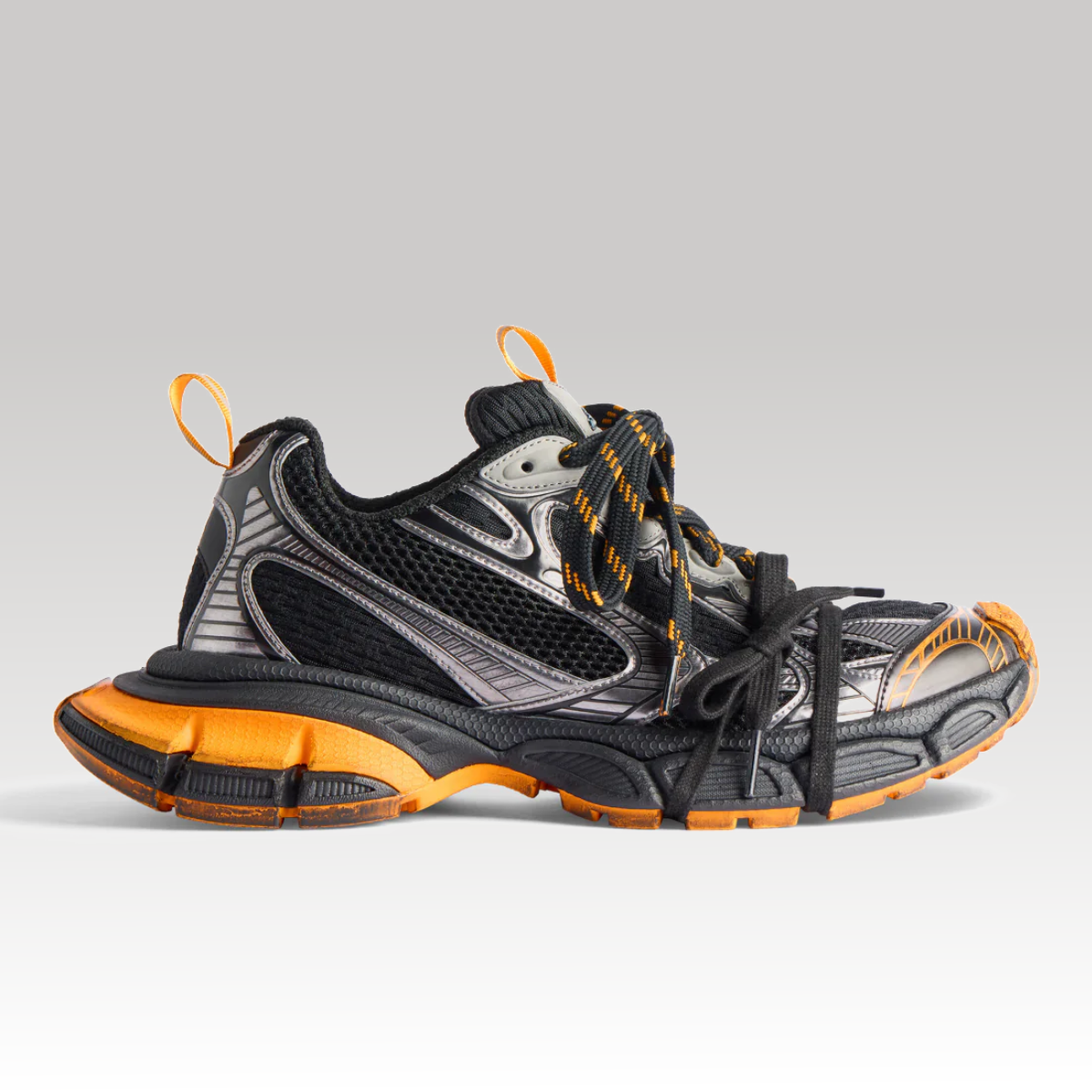 3XL Sneaker Black & Orange