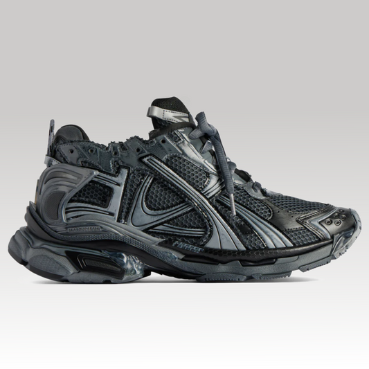 Runner Sneaker Gray & Black