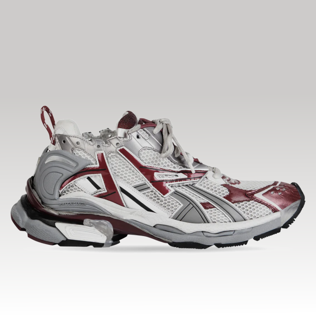 Runner Sneaker Gray & Red