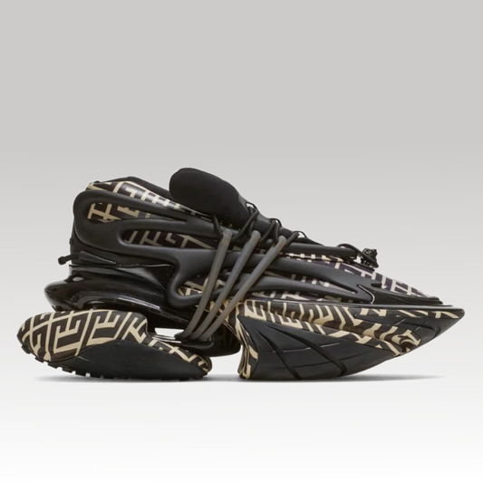 Chunky Unicorn Sneaker Black Squared