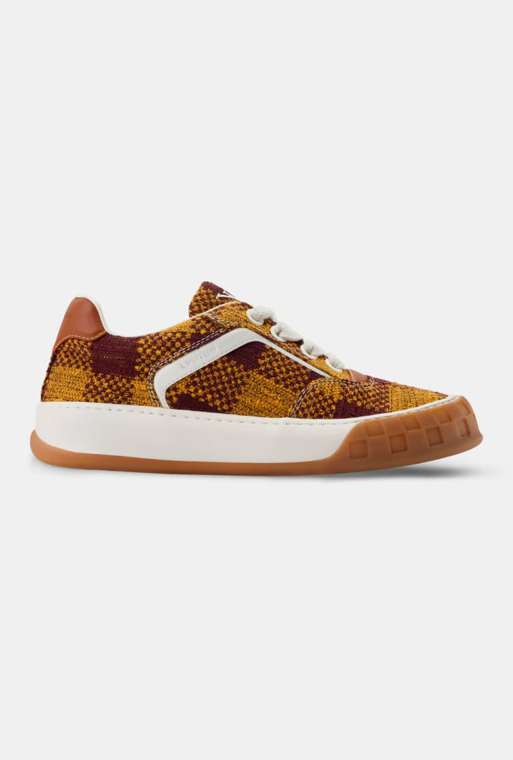 Tilted Sneaker