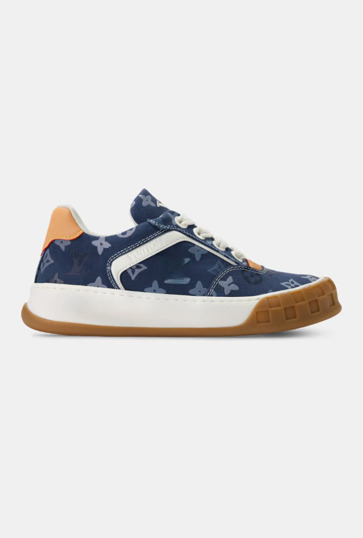 Tilted Sneaker